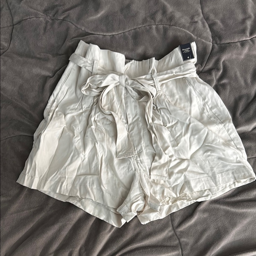 Abercrombie & Fitch High Waist Shorts